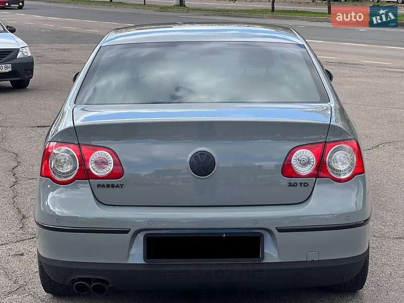 Седан Volkswagen Passat 2009 в Одессе