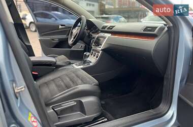 Седан Volkswagen Passat 2009 в 