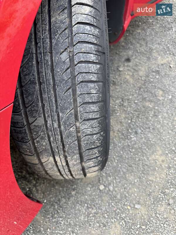 Универсал Volkswagen Passat 2012 в Луцке фото 29 Универсал Volkswagen Passat 2012 в Луцке