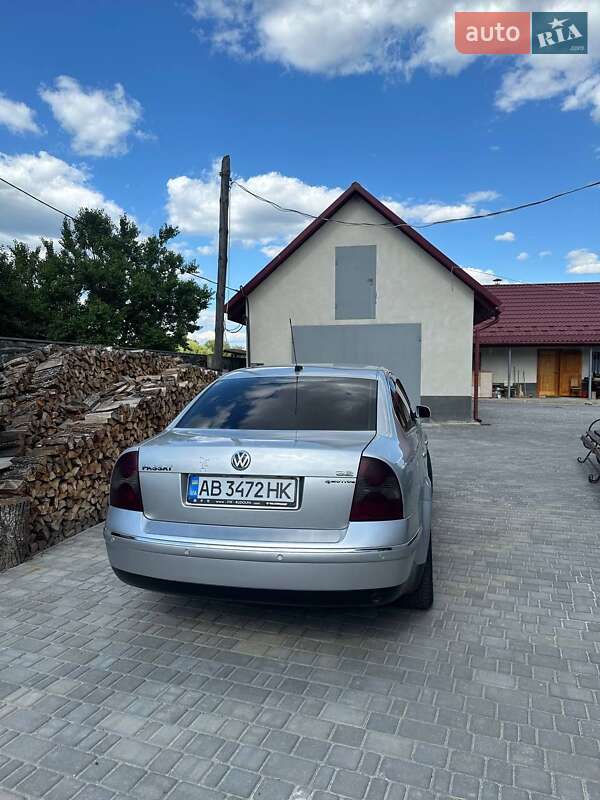 Седан Volkswagen Passat 2001 в Бару фото 5 Седан Volkswagen Passat 2001 в Бару