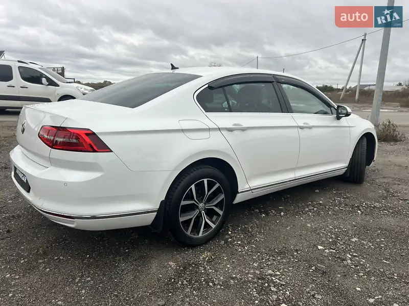 Volkswagen Passat 2018 VIN WVWZZZ3CZJE125604 фото оголошення 3 з 75