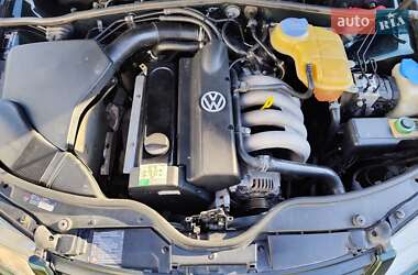 Седан Volkswagen Passat 1997 в 