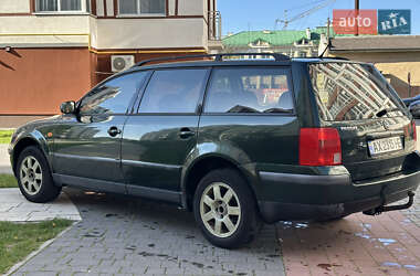 Универсал Volkswagen Passat 1997 в 