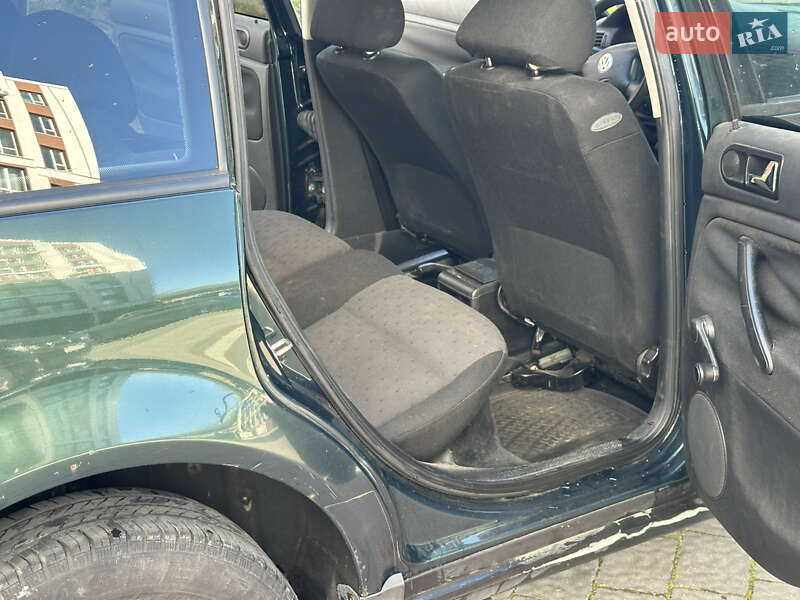 Універсал Volkswagen Passat 1997 в Івано-Франківську