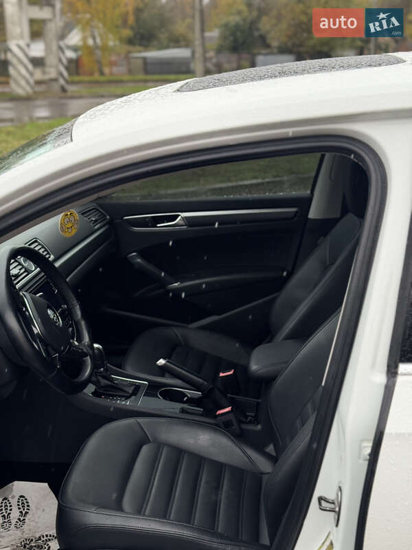 Седан Volkswagen Passat 2017 в Лубнах фото 26 Седан Volkswagen Passat 2017 в Лубнах