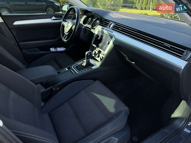 Универсал Volkswagen Passat 2017 в Мукачево фото 12 Универсал Volkswagen Passat 2017 в Мукачево