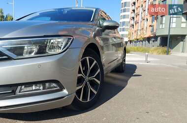 Седан Volkswagen Passat 2016 в 