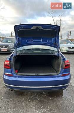Седан Volkswagen Passat 2016 в 