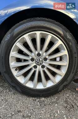 Седан Volkswagen Passat 2016 в 