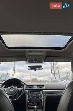 Седан Volkswagen Passat 2016 в 