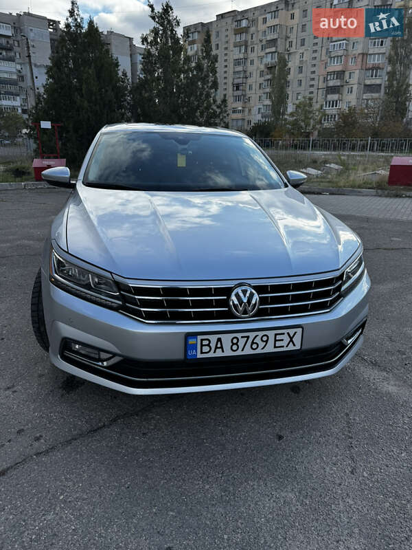 Седан Volkswagen Passat 2016 в Николаеве фото 26 Седан Volkswagen Passat 2016 в Николаеве