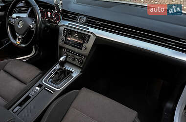 Универсал Volkswagen Passat 2016 в 