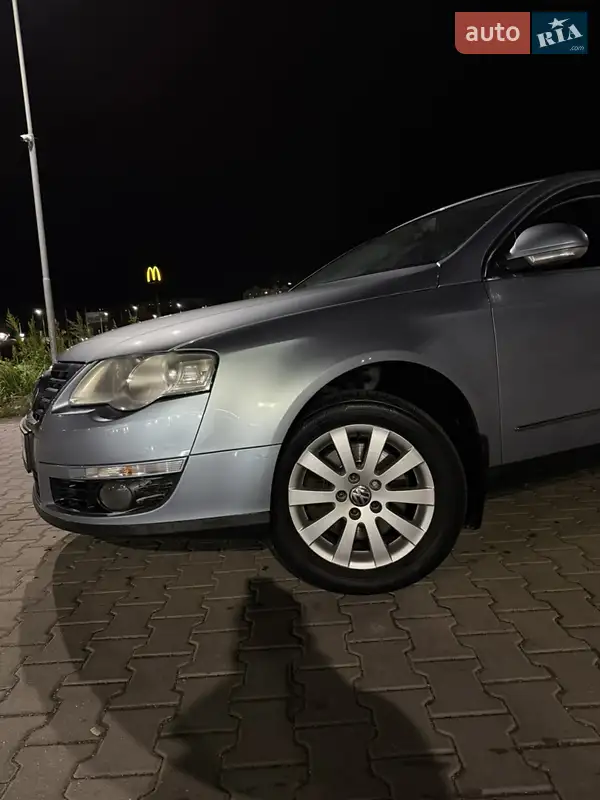 Volkswagen Passat 2007 VIN WVWZZZ3CZ8Z000697 фото оголошення 2 з 42