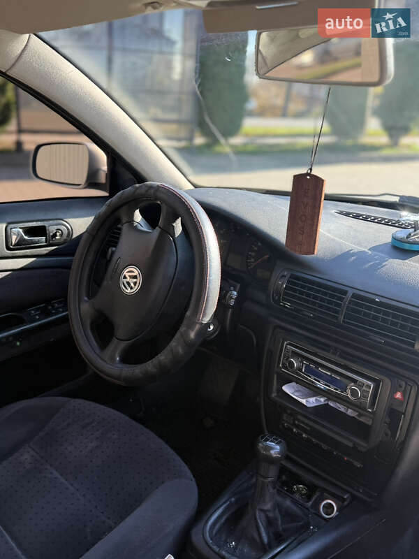 Универсал Volkswagen Passat 2000 в Ивано-Франковске