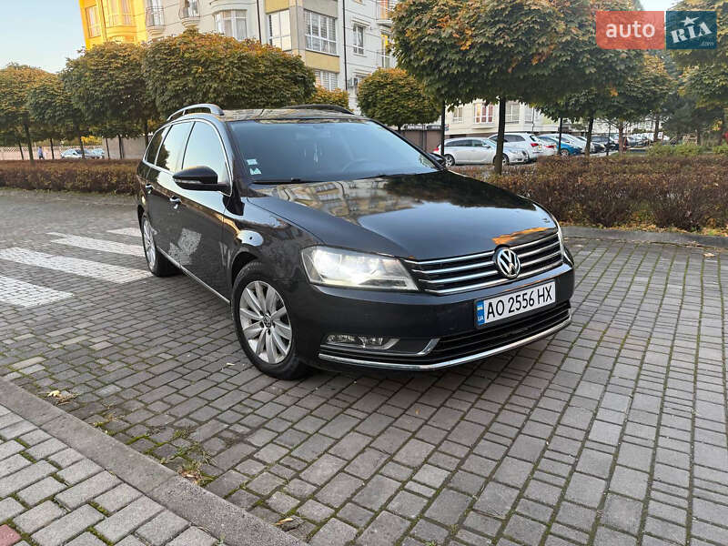 Volkswagen Passat 2011 Volkswagen Passat 2011