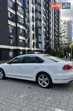 Седан Volkswagen Passat 2014 в 