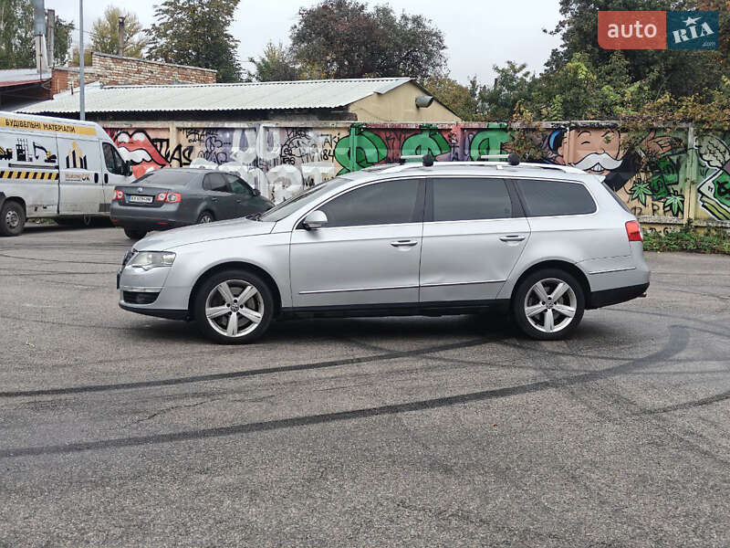 Універсал Volkswagen Passat 2008 в Харкові