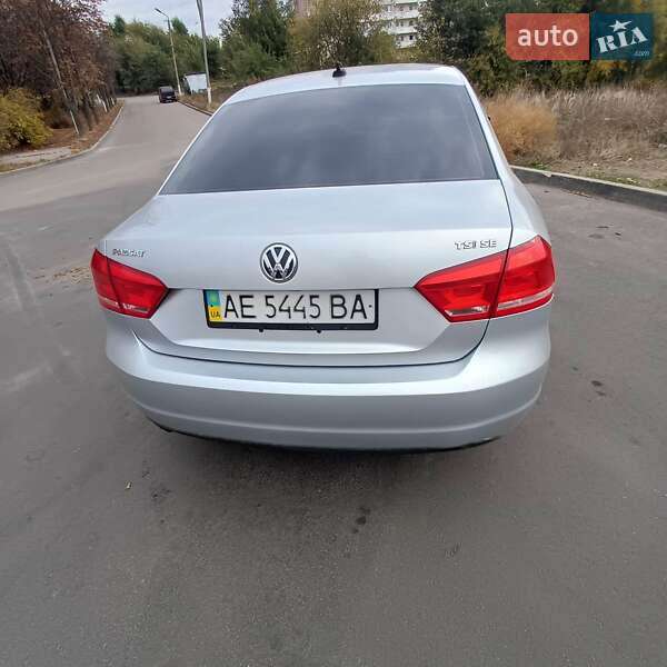 Седан Volkswagen Passat 2014 в Днепре фото 3 Седан Volkswagen Passat 2014 в Днепре