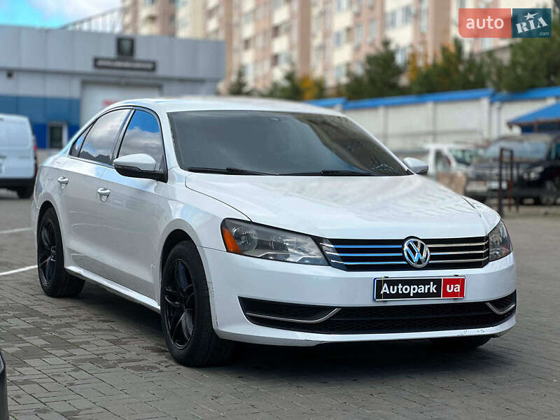 Седан Volkswagen Passat 2012 в Одессе фото 3 Седан Volkswagen Passat 2012 в Одессе