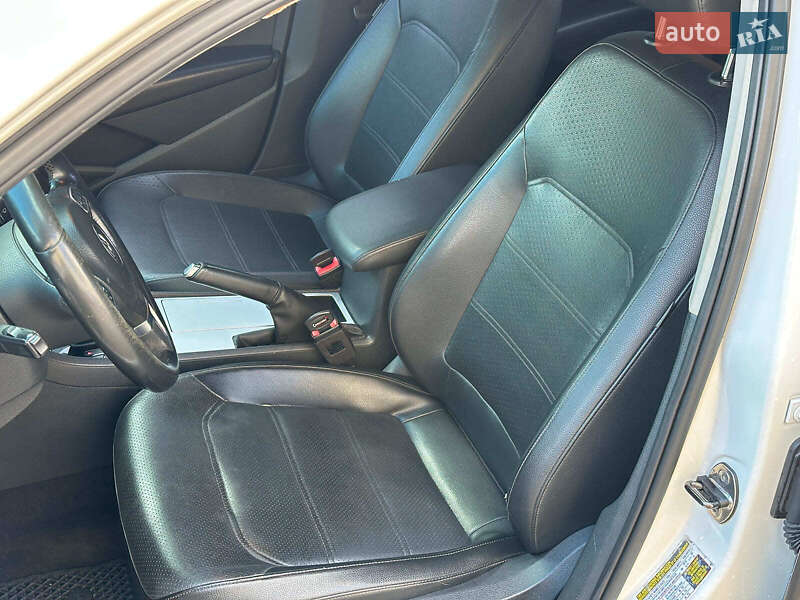 Седан Volkswagen Passat 2012 в Одессе фото 12 Седан Volkswagen Passat 2012 в Одессе