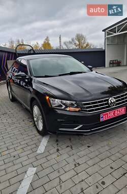 Седан Volkswagen Passat 2016 в Кременчуці