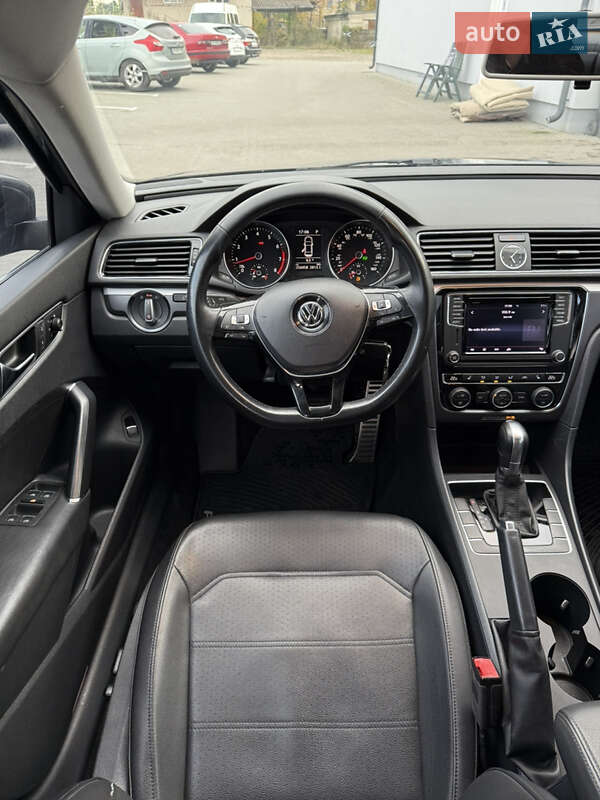 Седан Volkswagen Passat 2017 в Луцке фото 38 Седан Volkswagen Passat 2017 в Луцке