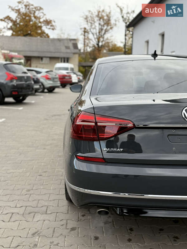 Седан Volkswagen Passat 2017 в Луцке фото 51 Седан Volkswagen Passat 2017 в Луцке