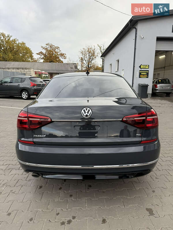 Седан Volkswagen Passat 2017 в Луцке фото 55 Седан Volkswagen Passat 2017 в Луцке