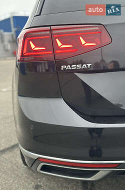 Универсал Volkswagen Passat 2016 в 