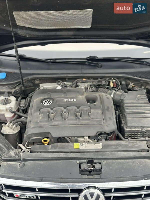 Универсал Volkswagen Passat 2016 в Софиевской Борщаговке фото 39 Универсал Volkswagen Passat 2016 в Софиевской Борщаговке