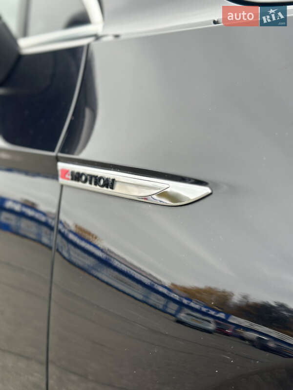 Универсал Volkswagen Passat 2016 в Софиевской Борщаговке фото 43 Универсал Volkswagen Passat 2016 в Софиевской Борщаговке