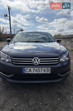 Седан Volkswagen Passat 2012 в Павлограде