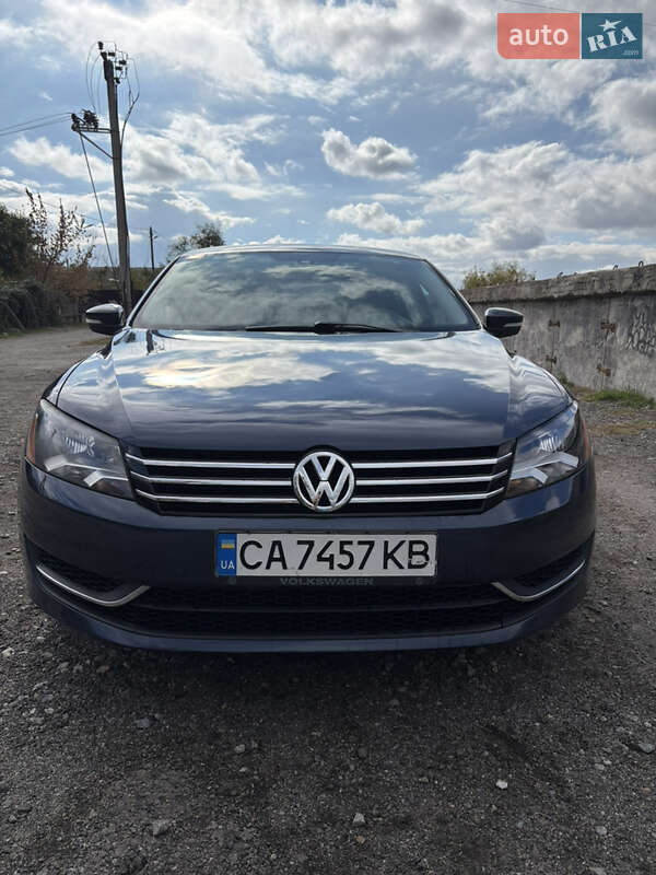Volkswagen Passat 2012 Volkswagen Passat 2012