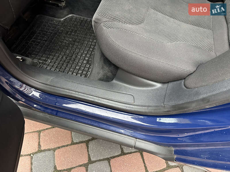 Универсал Volkswagen Passat 2006 в Ивано-Франковске фото 151 Универсал Volkswagen Passat 2006 в Ивано-Франковске