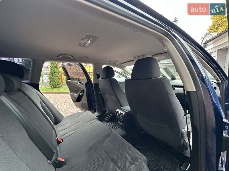 Универсал Volkswagen Passat 2006 в Ивано-Франковске фото 166 Универсал Volkswagen Passat 2006 в Ивано-Франковске