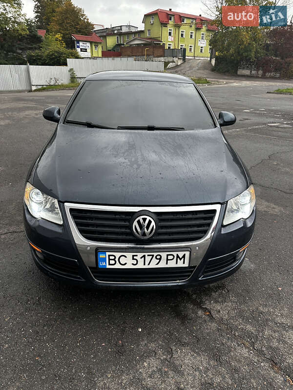 Седан Volkswagen Passat 2005 в Львові фото 12 Седан Volkswagen Passat 2005 в Львові