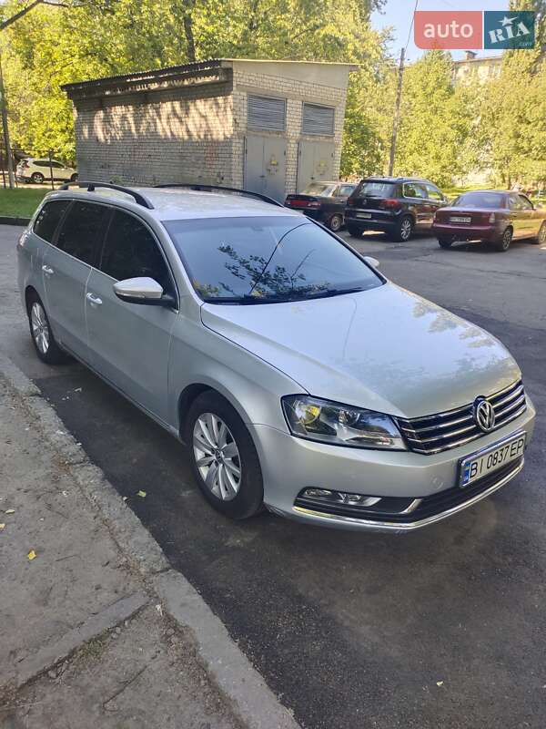 Универсал Volkswagen Passat 2014 в Кременчуге фото 2 Универсал Volkswagen Passat 2014 в Кременчуге