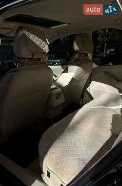 Седан Volkswagen Passat 2012 в Львове