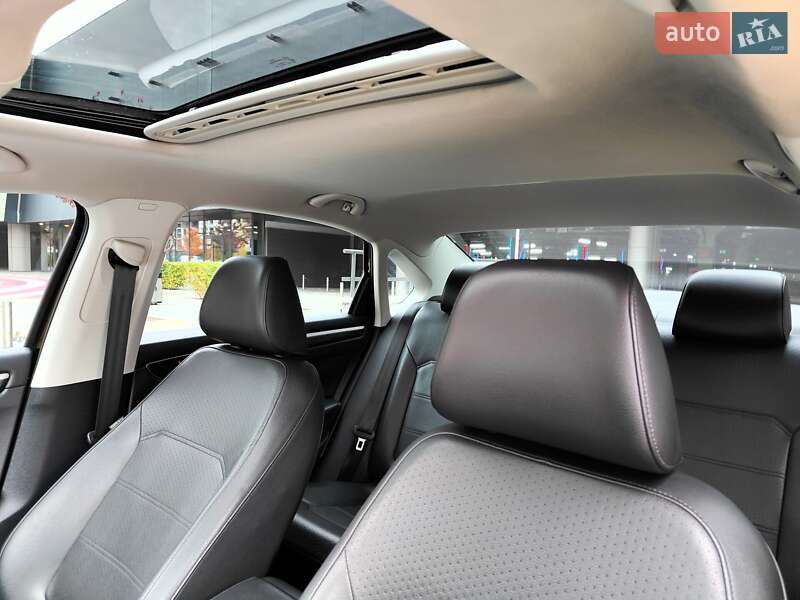 Седан Volkswagen Passat 2015 в Киеве фото 40 Седан Volkswagen Passat 2015 в Киеве