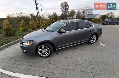 Седан Volkswagen Passat 2014 в  фото 5 Седан Volkswagen Passat 2014 в