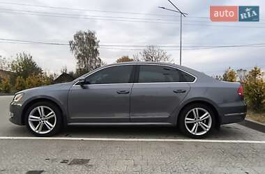 Седан Volkswagen Passat 2014 в  фото 15 Седан Volkswagen Passat 2014 в