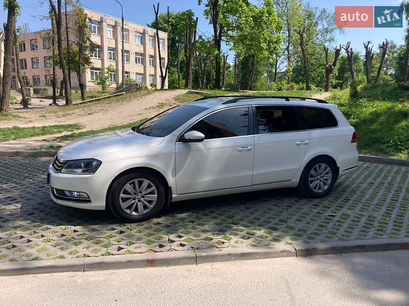 Универсал Volkswagen Passat 2013 в Тернополе фото Универсал Volkswagen Passat 2013 в Тернополе