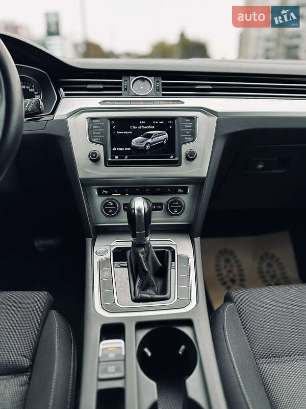 Универсал Volkswagen Passat 2017 в Луцке