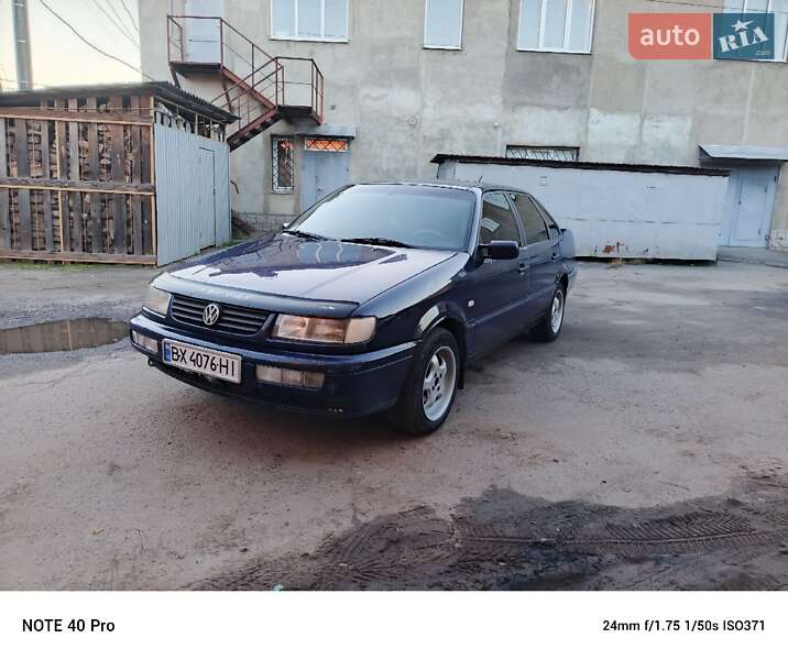 Седан Volkswagen Passat 1996 в Шепетовке фото Седан Volkswagen Passat 1996 в Шепетовке