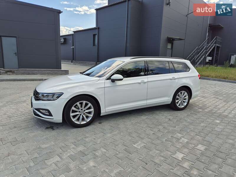 Универсал Volkswagen Passat 2020 в Бережанах
