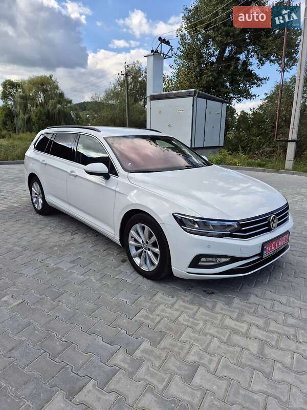Универсал Volkswagen Passat 2020 в Бережанах