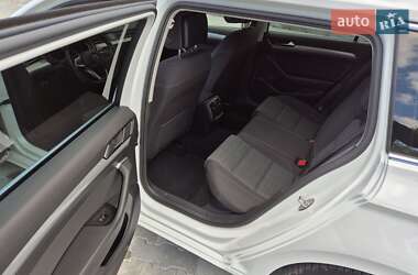 Універсал Volkswagen Passat 2020 в  фото 29 Універсал Volkswagen Passat 2020 в