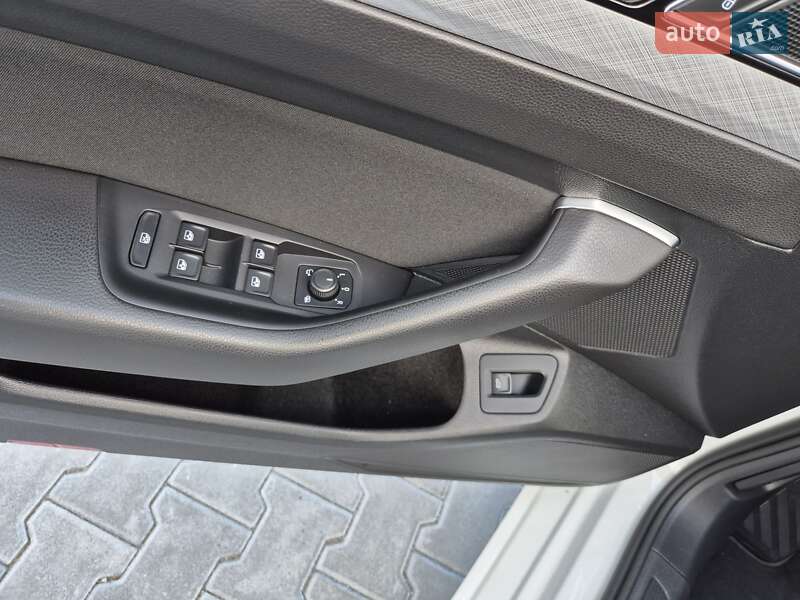 Универсал Volkswagen Passat 2020 в Бережанах