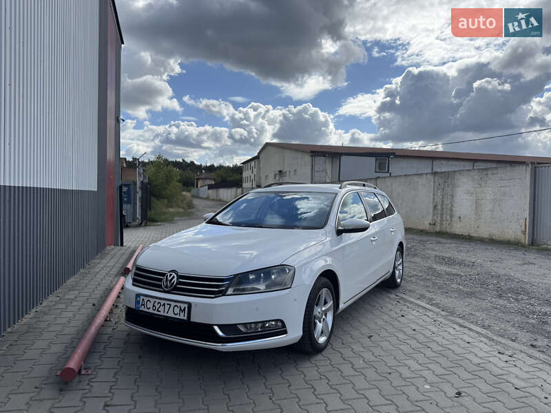 Универсал Volkswagen Passat 2011 в Луцке фото 6 Универсал Volkswagen Passat 2011 в Луцке