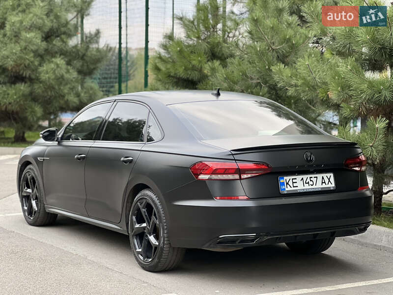 Седан Volkswagen Passat 2020 в Киеве